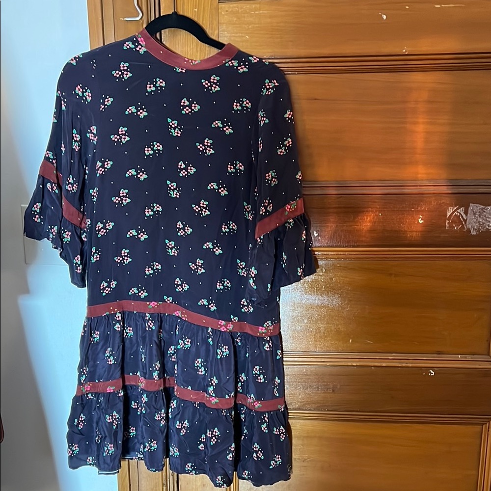 100% silk Floral Ruffle Dress